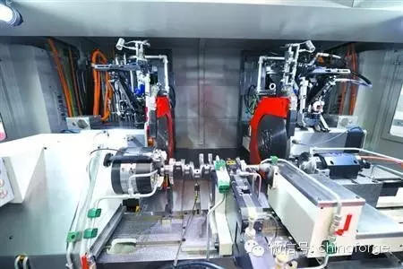 上海機(jī)床廠研發(fā)制造的曲軸磨床順利下線