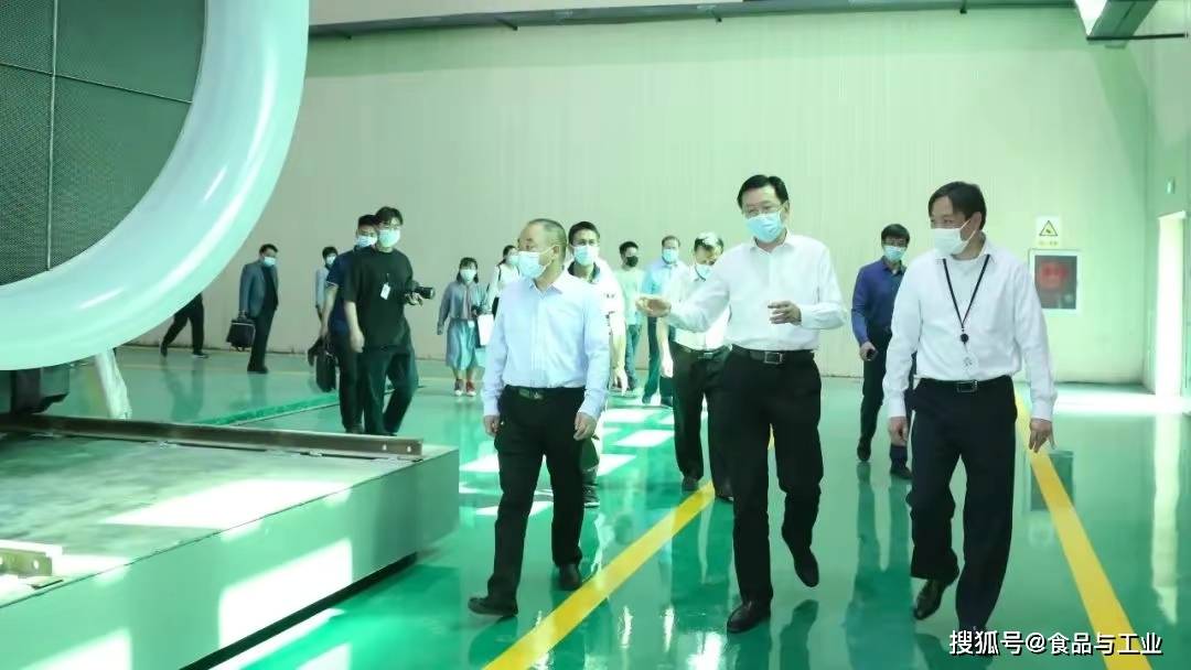 王建防赴鄭州計量先進技術(shù)研究院和鄭州磨料磨具磨削研究所調(diào)研 