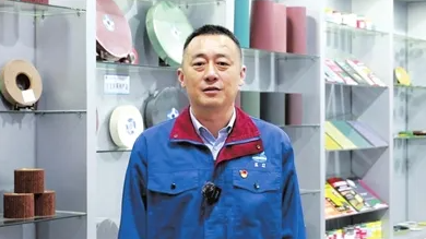 工人技師的追求與堅(jiān)守——記湖北五一勞動獎?wù)芦@得者、湖北玉立砂帶集團(tuán)生產(chǎn)技術(shù)主管彭太文